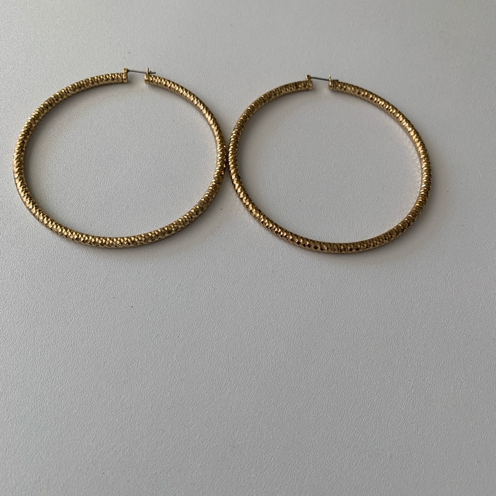 Large Gold Hoop Earrings - Picture 5 of 5
